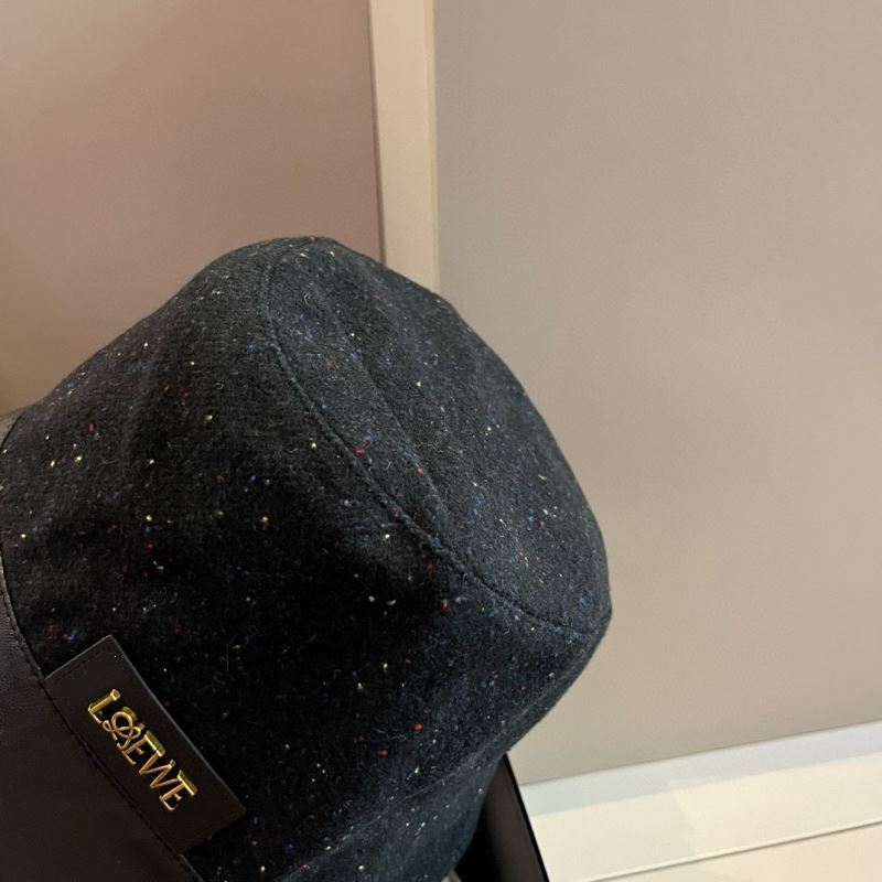 Loewe Caps